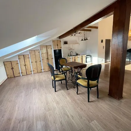 Apartment Yamaluxe - Luxurious Loft With Bathtub In The Bedroom *