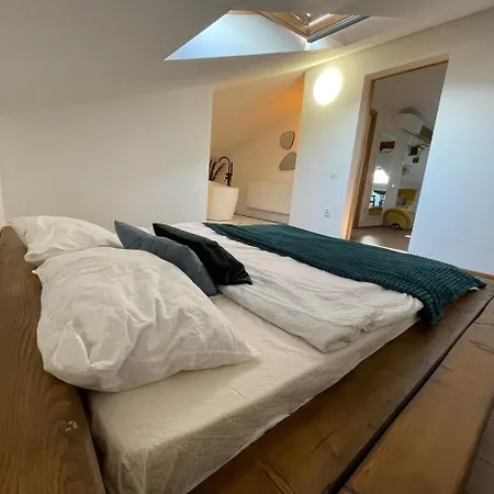 Yamaluxe - Luxurious Loft With Bathtub In The Bedroom * Cluj-Napoca